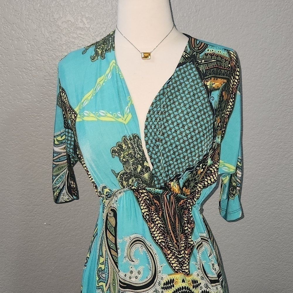 Bohemian Paisley Dress Size Medium 3/4 Sleeves V Neckline - Picture 2 of 6